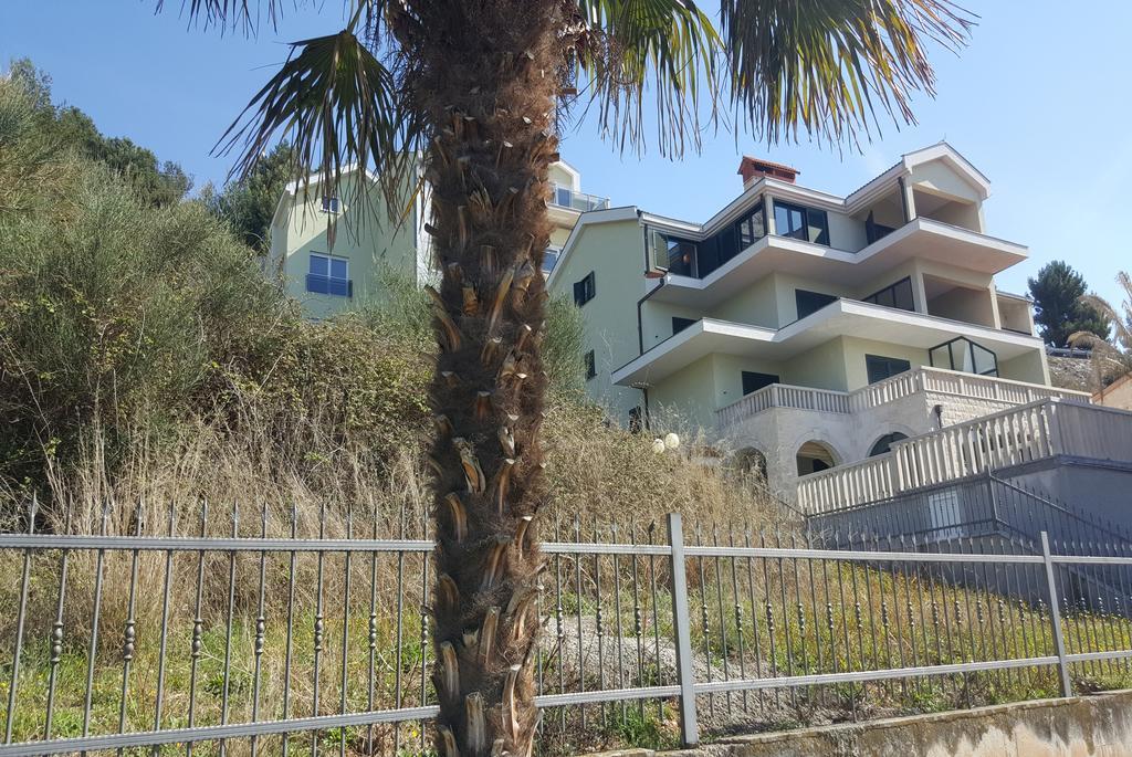Luxury Residence Omis Omiš Exterior foto